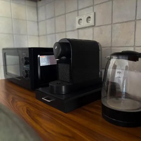 110qm - 4 - Privat Parkplatz - Zentral - Balkon - Mallibase Lägenhet *