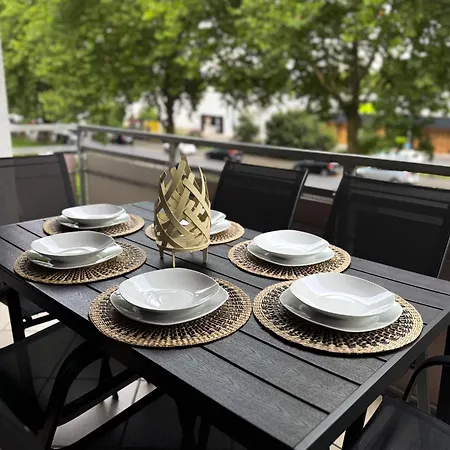 110qm - 4 - Privat Parkplatz - Zentral - Balkon - Mallibase Lägenhet Kassel