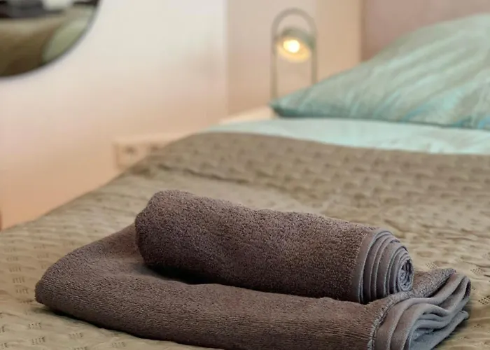 110qm - 4 - Privat Parkplatz - Zentral - Balkon - Mallibase * カッセル