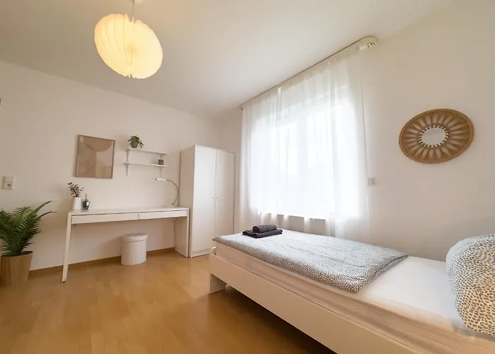 110qm - 4 - Privat Parkplatz - Zentral - Balkon - Mallibase Appartamento Kassel